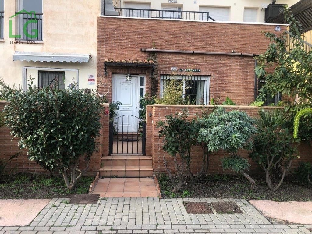 AP2 FOTO FACHADA