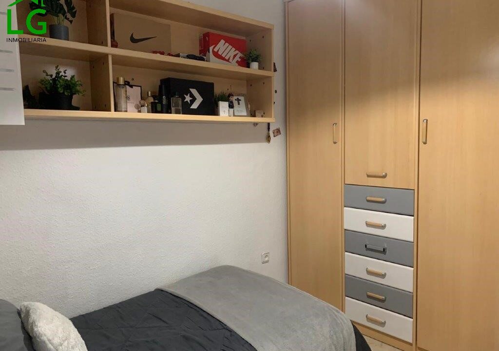 01 (24)