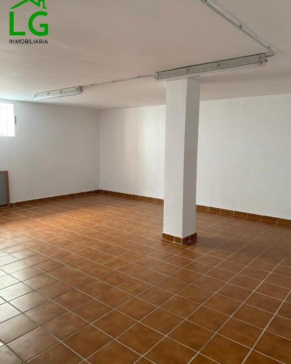 WhatsApp Image 2025-05-13 at 19.02.11